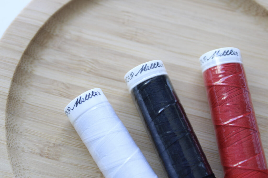 Best Quilting Thread for Strong Stitches –